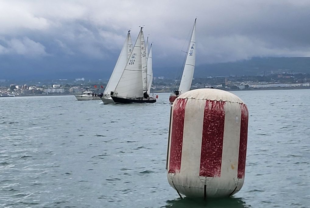 Shipman boats on the start line